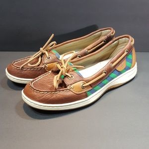 Sperry Top Sider, size 8, A+ condition.